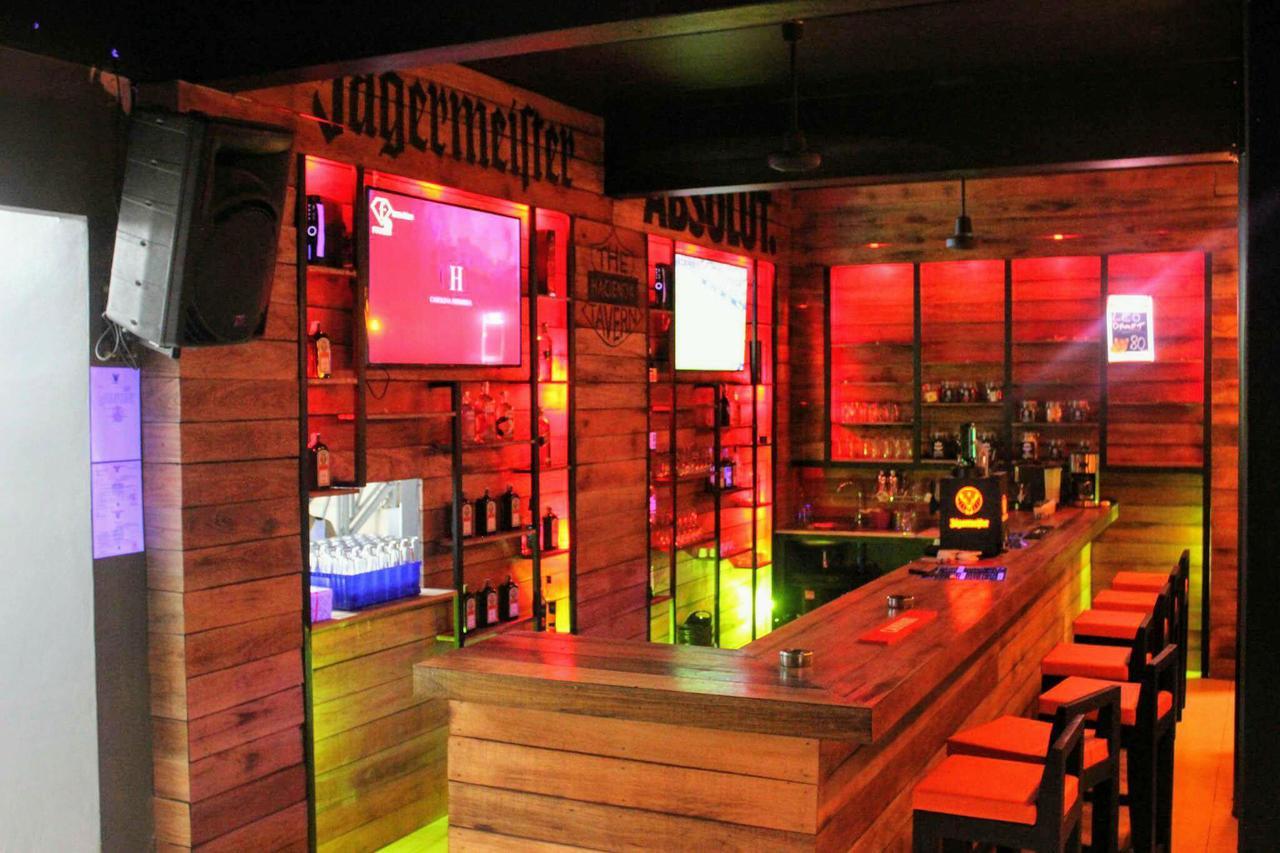 Asia Blue The Tavern Hacienda Baan Tai Exteriör bild